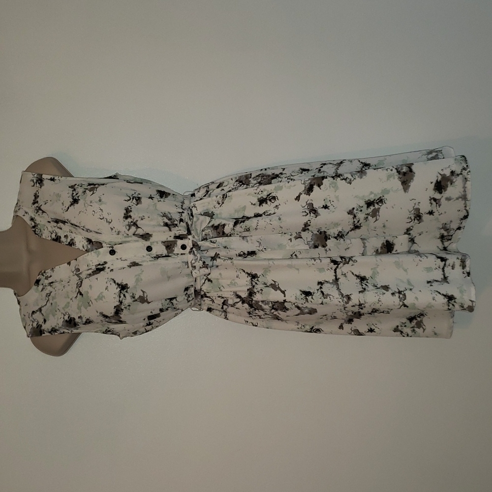 APT.9 dress, size S.  Excellent condition.